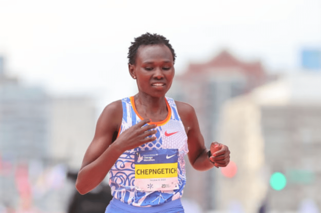 Ruth Chepngetich Breaks   Women's Marathon World Record in Chicago