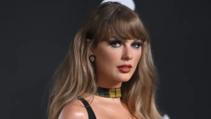 Taylor Swift donates $5 million